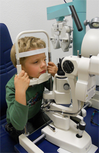 Contactlinsen Kinder Augenoptiker Leipzig